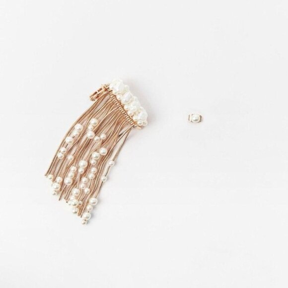 ZARA PEARL CASCADE EAR CUFF NWT ✨🔥🔥 - Picture 3 of 5